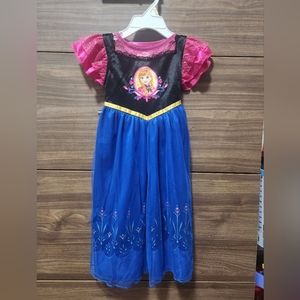 Anna Frozen nightgown